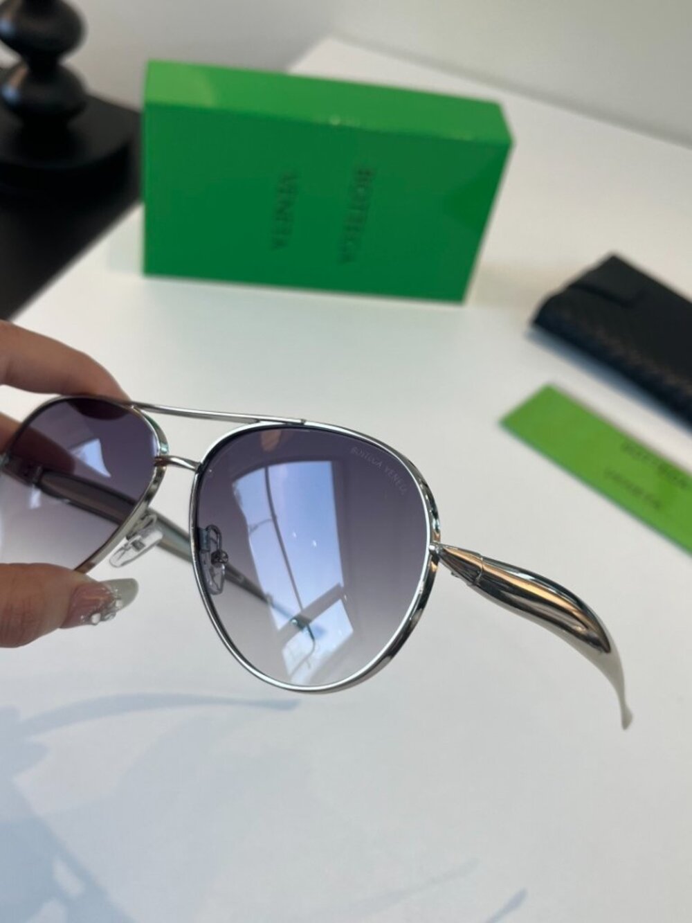 Bottega Veneta Silver Aviator Sunglasses, Gradient Gray UV Protection Shades - Picture 8 of 9